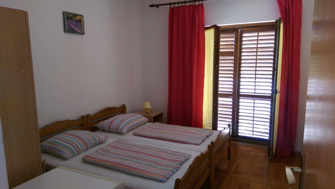 Apartmani Slavica Biograd Na Moru Exteriér fotografie