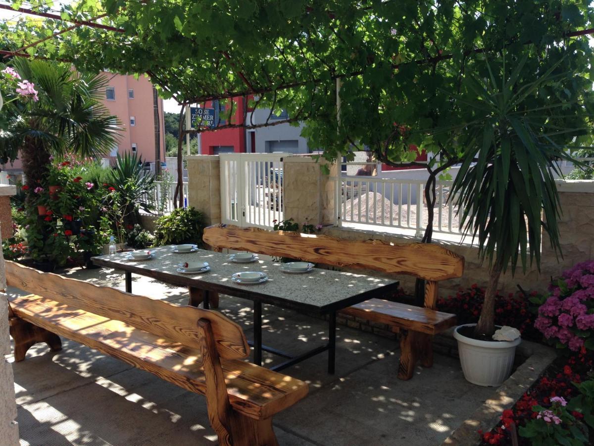 Apartmani Slavica Biograd Na Moru Exteriér fotografie