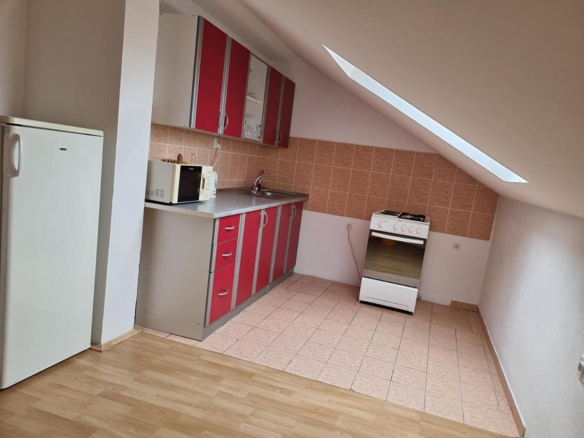Apartmani Slavica Biograd Na Moru Exteriér fotografie