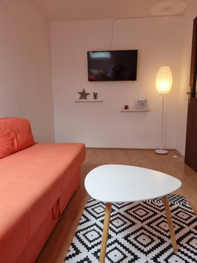 Apartmani Slavica Biograd Na Moru Exteriér fotografie